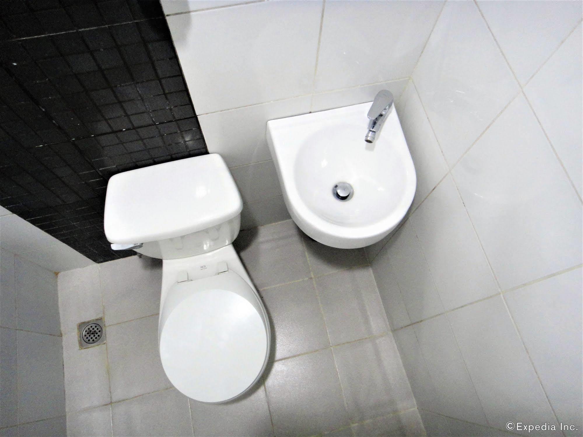 G-Galyx Inn Hotel Cagayan de Oro Buitenkant foto